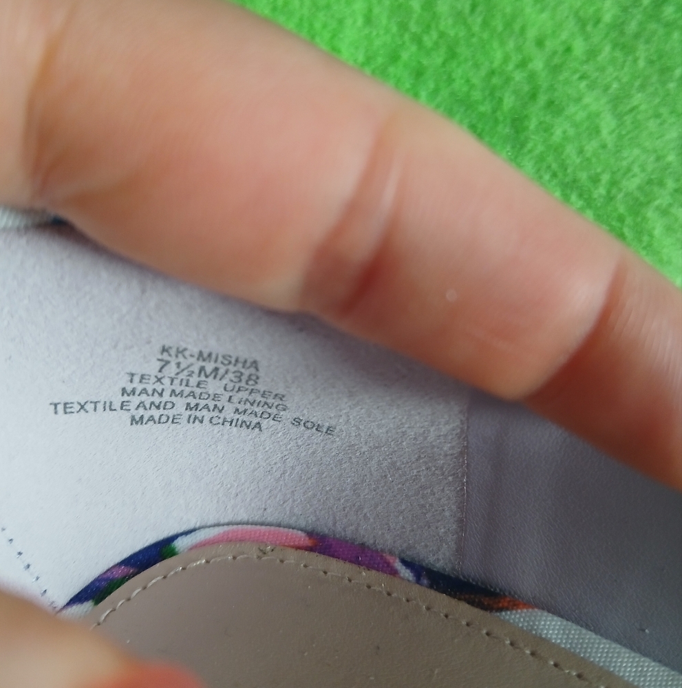 Kelly & Katie Elegant Black Pumps